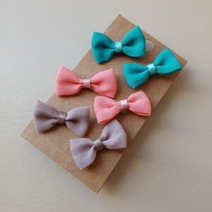 Set of 3 colorful large bow studs in green, pink and taupe
